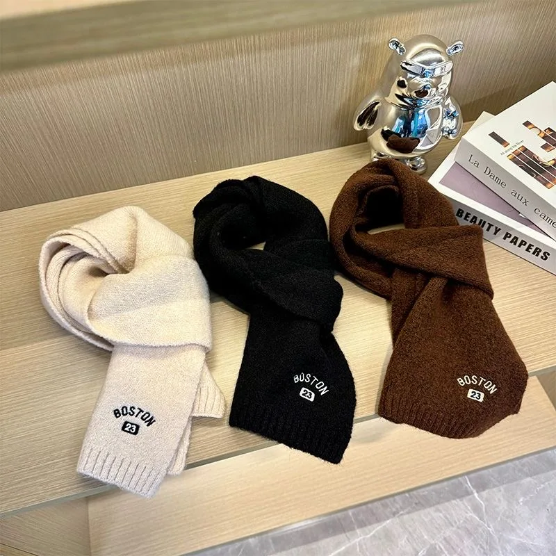 Children's knitted scarf autumn and winter new encola red embroidered letter baby middle-aged children's bib warm windbreak