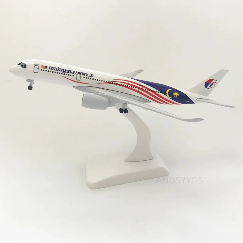 Alloy Metal Diecast Airplane Toy - 20CM Miniature Plane Collectible