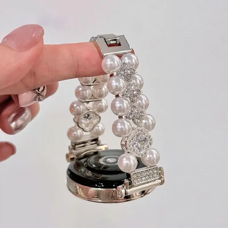 Diamond Studded Four Leaf Diamond Pearl Strap