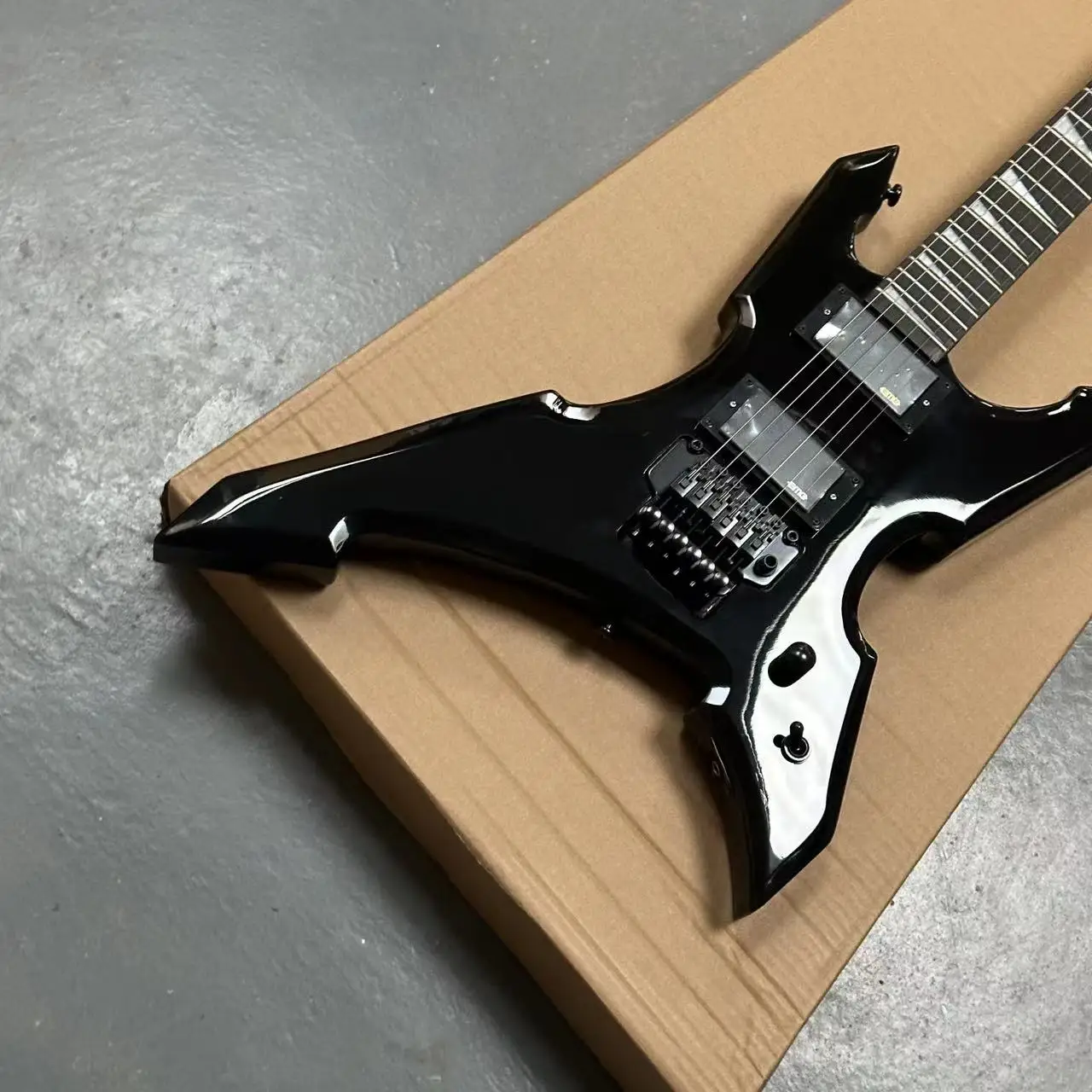 Jac k.s-on Electric Guitar black hardware OWN-brand