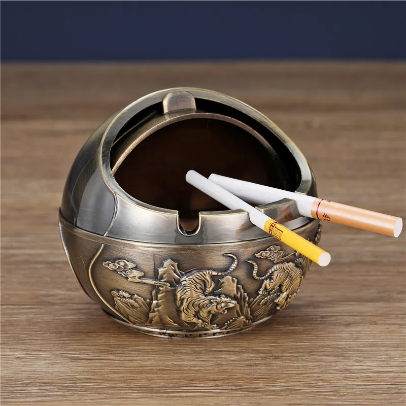 Ashtray Home Living Room Creative and Personalized Trend with Lid Anti Fly Ash and Anti Smoke Flavor Ashtray Decoration portable ashtray cigarettes ashtray silicone ashtray stainless steel ashtray metal ashtray air purifier ashtray wood ashtray ceramic ashtray