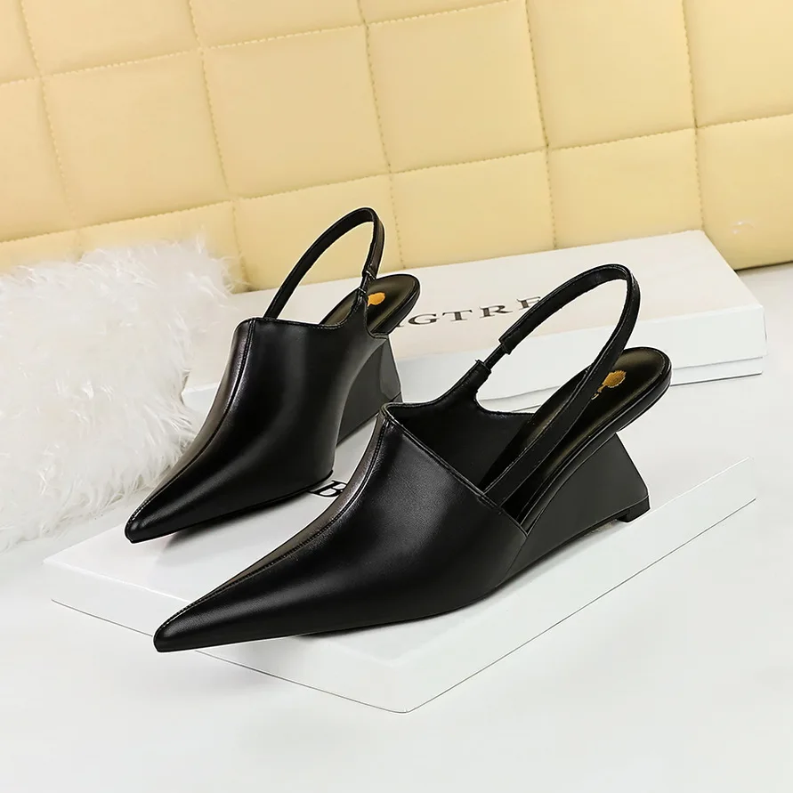 Frauen Retro 6,5 cm High Heels Keile Designer Pumps seltsame Panto letten Dame spitzen Zehen mittleren niedrigen Absätzen Lack leder klassische Schuhe – Detail 14