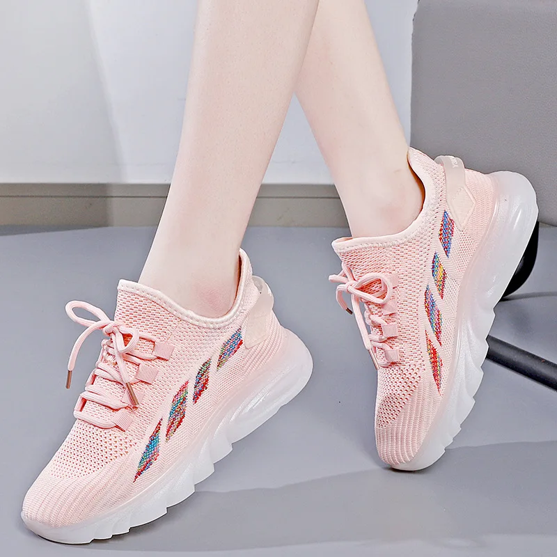 Women's Sneakers 2023 New Fashion Breathable Trainers Comfortable Sneakers Women Mesh Fabric Lace Up Female Footwear Women Shoes