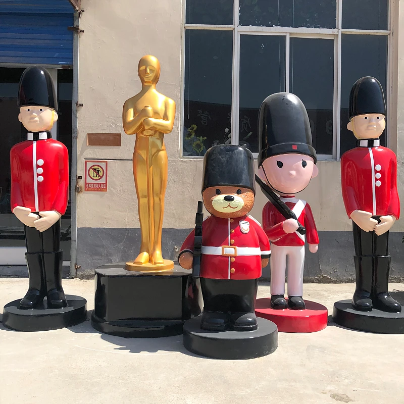 

Custom: Large cartoon welcome ornaments, British guard bears, fiberglass sculptures, shopping malls, restaurants, beautiful