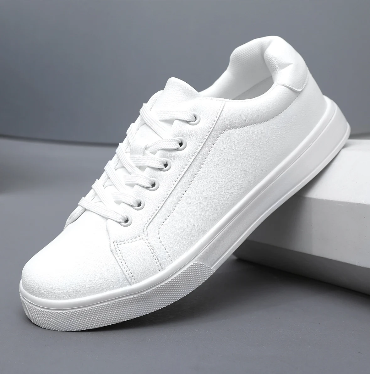 Men Shoes Sneakers for Men 2024 New Fashion  Comfort Lightweight Casual Shoes Outdoor Walking Skateboard Footwear Size 39-46