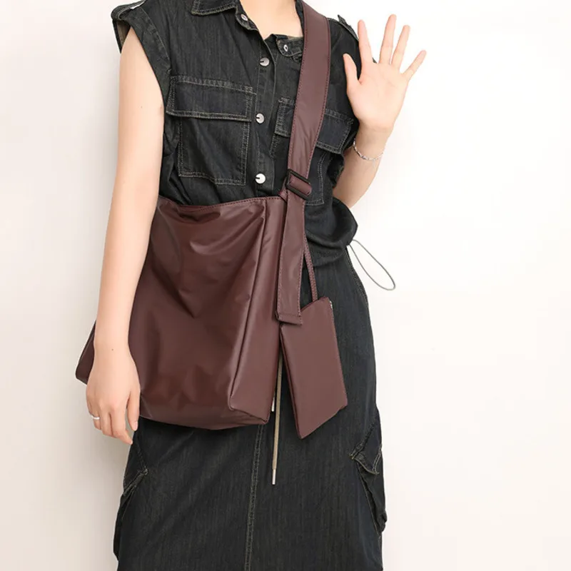 Large Capacity Women's Handbag Simple and High-end Underarm Shoulder Bag Soft Leather Multi-color Exquisite Commuting Bag