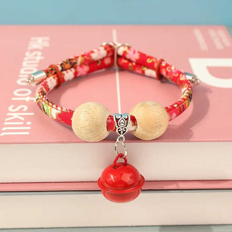 Bell red