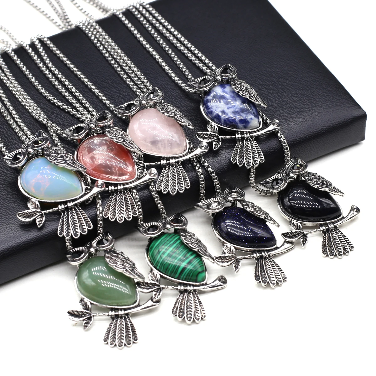 

Natural Stone Brooches Necklace Cute Owl Pendant Necklace 18K Silver Color Chains for Women Jewelry Party Gift 47x35mm
