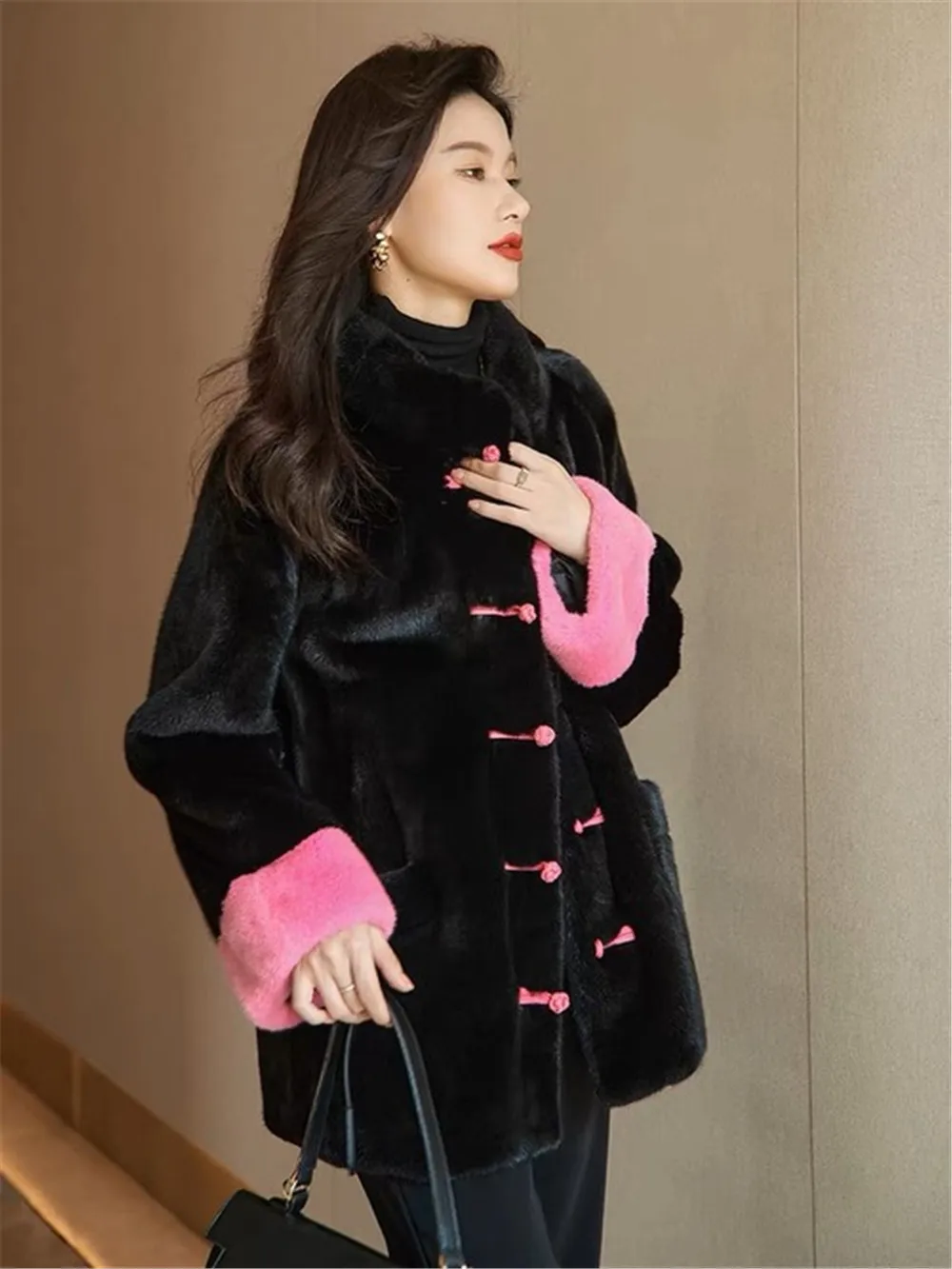 TrendWoman Clothing2024 Winter New Product Mid Length Environmentally Friendly Fur Coat For Women'S Internet Popular Gold Mink F