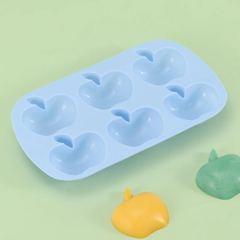 Silicone Multi-Purpose Baking Mold with 6 Apple-Shaped Cavities