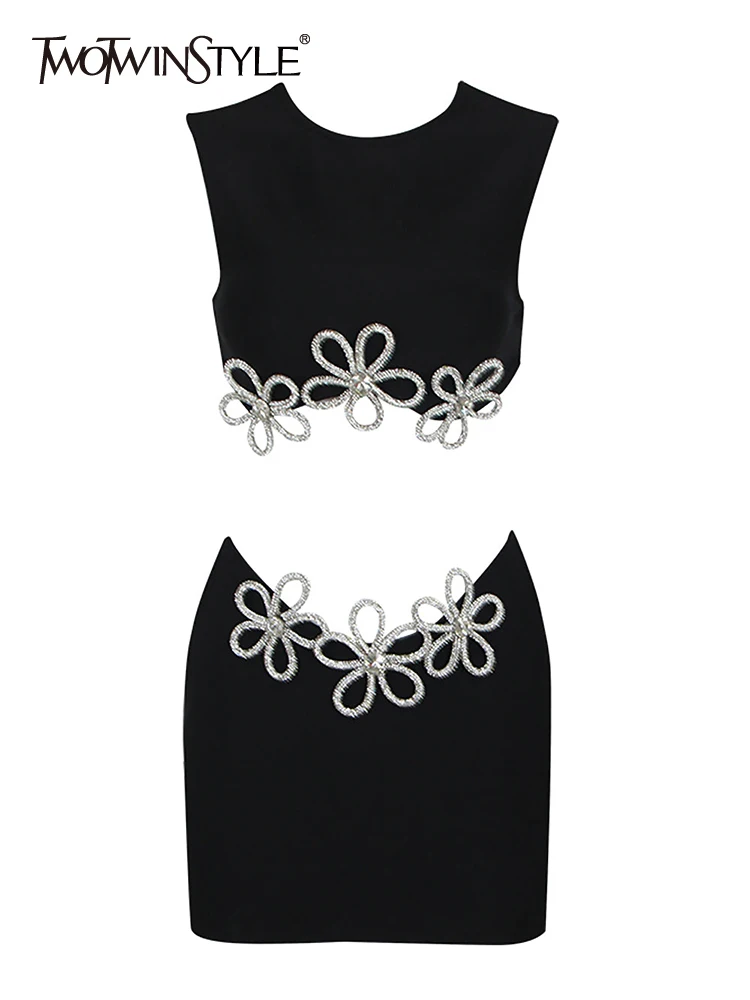 

Женский комплект из двух предметов TWOTWINSTYLE, топ без рукавов с круглым вырезом и высокой талией, мини-юбка в стиле пэчворк, Новинка