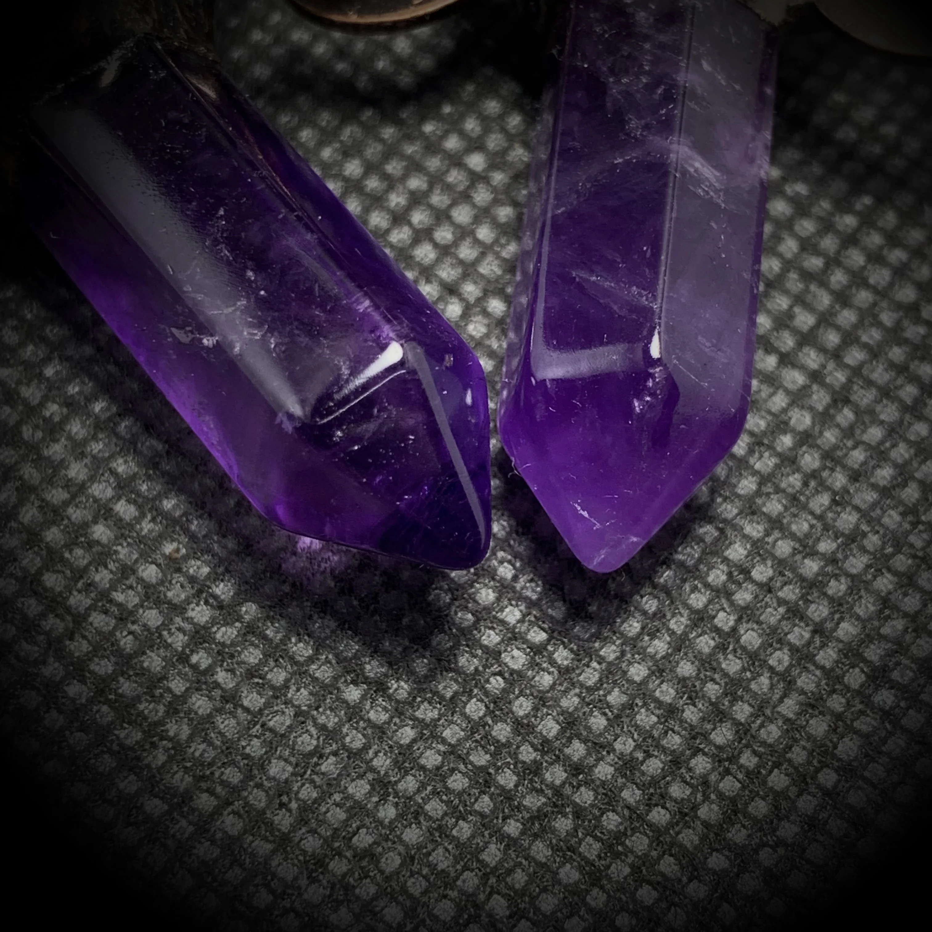 YEEVAA 1pc Amethyst Hexagonal Prism Inlaid With Green Agate Double Moon Pendant Perfect For Women Gift Jewelry Necklace