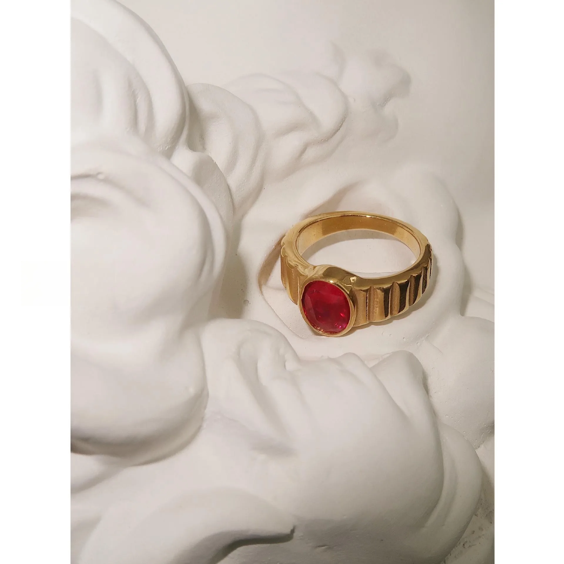 Ruby Ring Zircon Ring Temperament Fashion Titanium Steel Gold Plated Retro