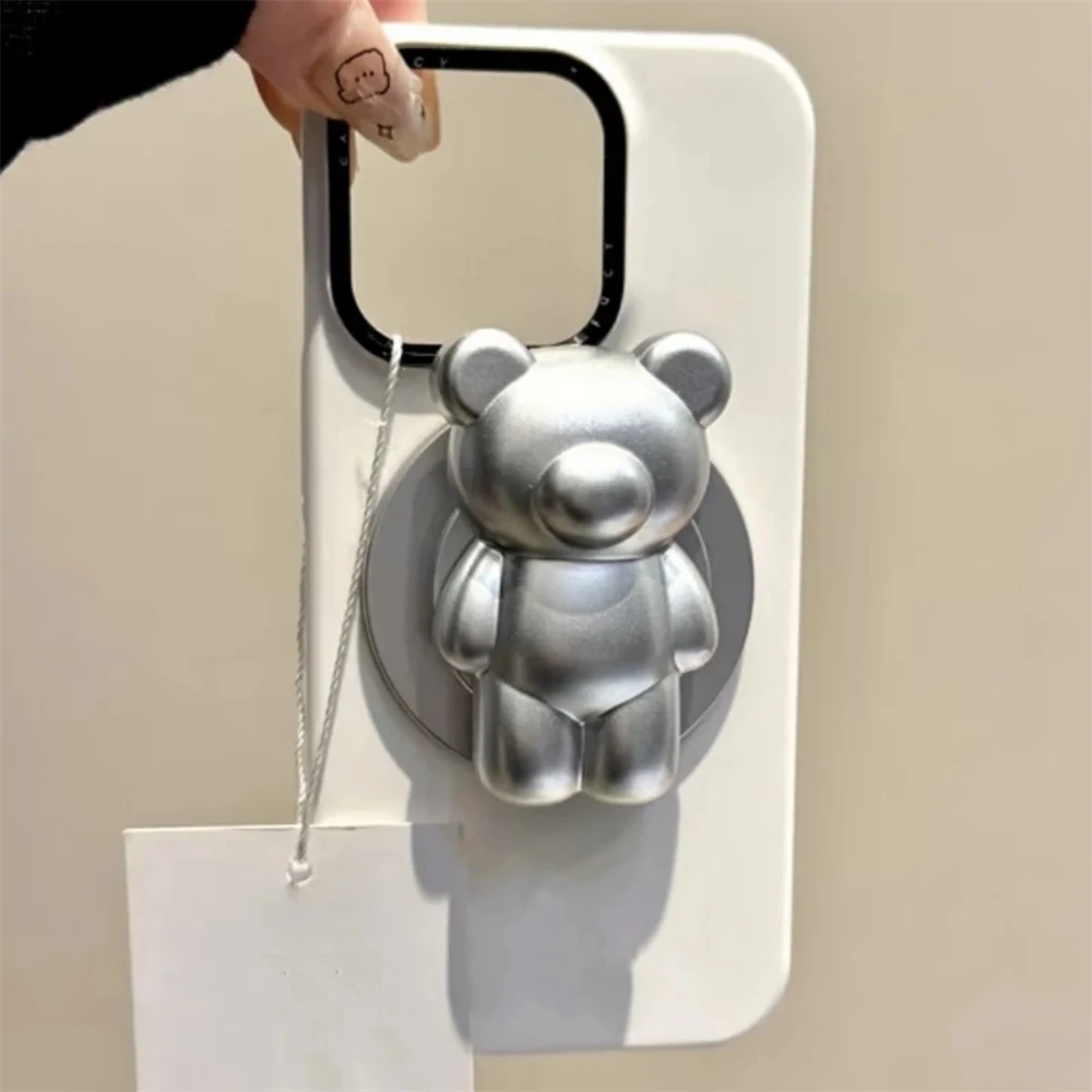 Chic 3D Silver Bear Magnetic Phone Holder & Stand - Matte Finish