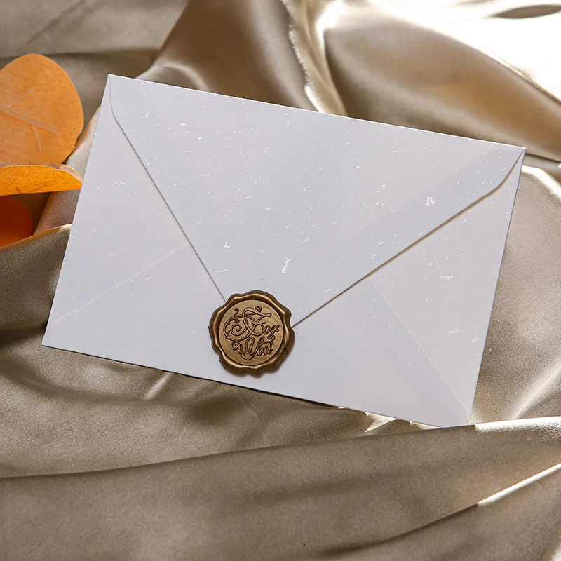 pochette-cadeau-enveloppe-pour-invitations-de-mariage-r-tro-de-haute