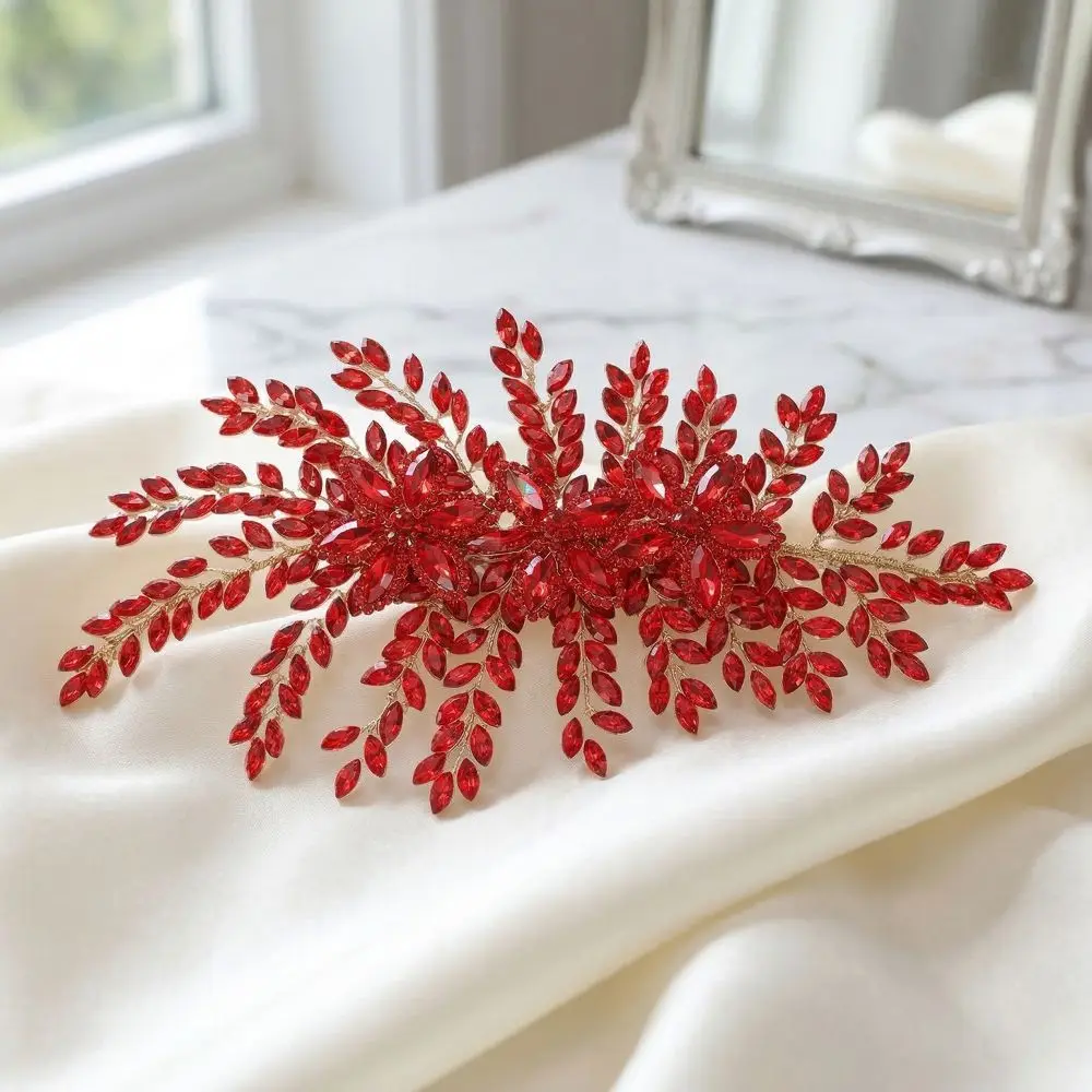 Elegante haarband met bladontwerp voor bruiloft met strasssteentjes_voghion.com