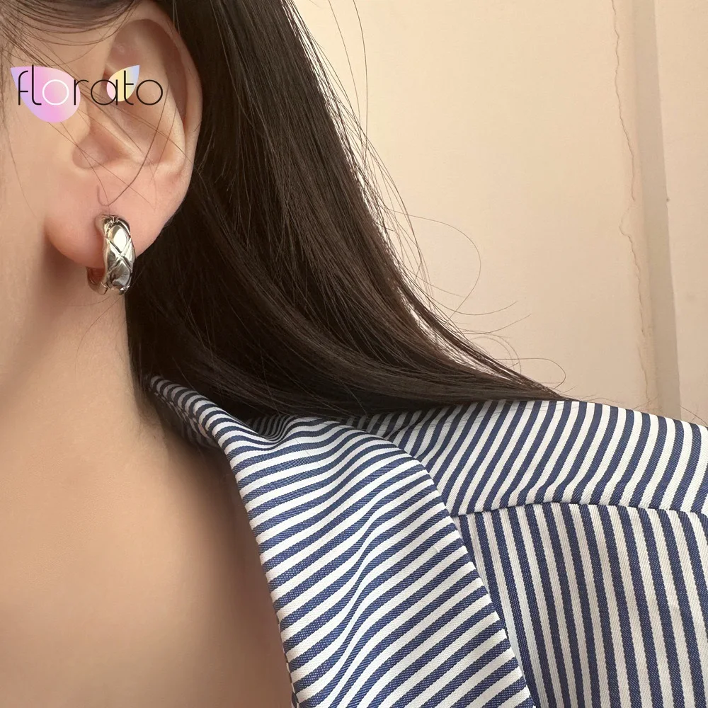 Рисунок 3 - Женские серьги-кольца из серебра 925 пробы