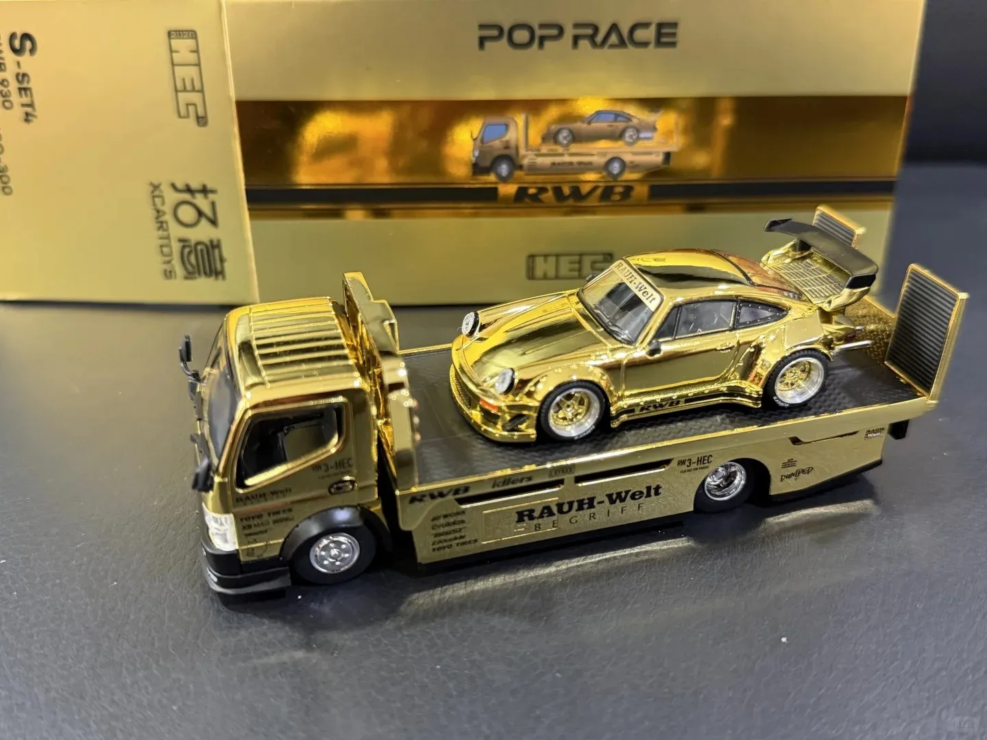 새로운 입고 상품 Xcartoys Poprace 1:64 Pandem Fuso-300 Rwb 930 Pandem Elise 합금 미니어처 다이캐스트 모델 트럭 모델 Hec Toys 선물
