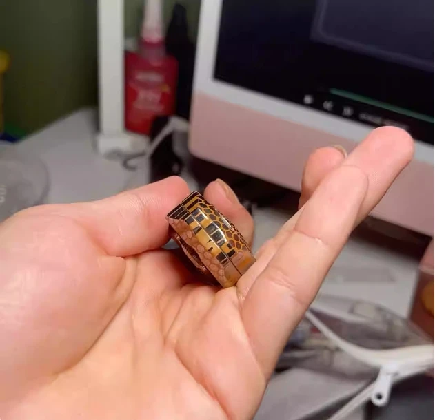 thumb