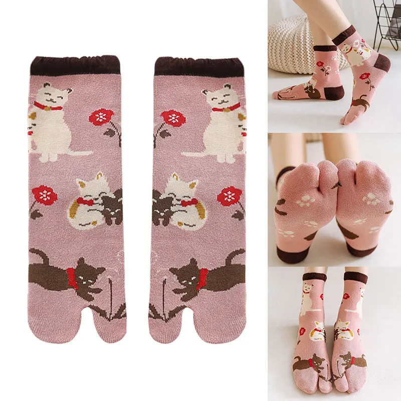 

Harajuku Kimono Cotton Flip Flop Tabi Socks Japanese Style Cartoon Cat Middle Tube Two Toe Socks for Men Women Split Toe Socks