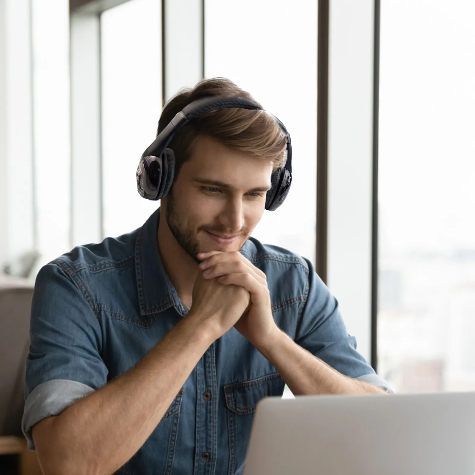 Wireless Tv Headphones For Tv Watching With Transmitter Over-Ear Cordless Headset Jack For Watching Game Computer