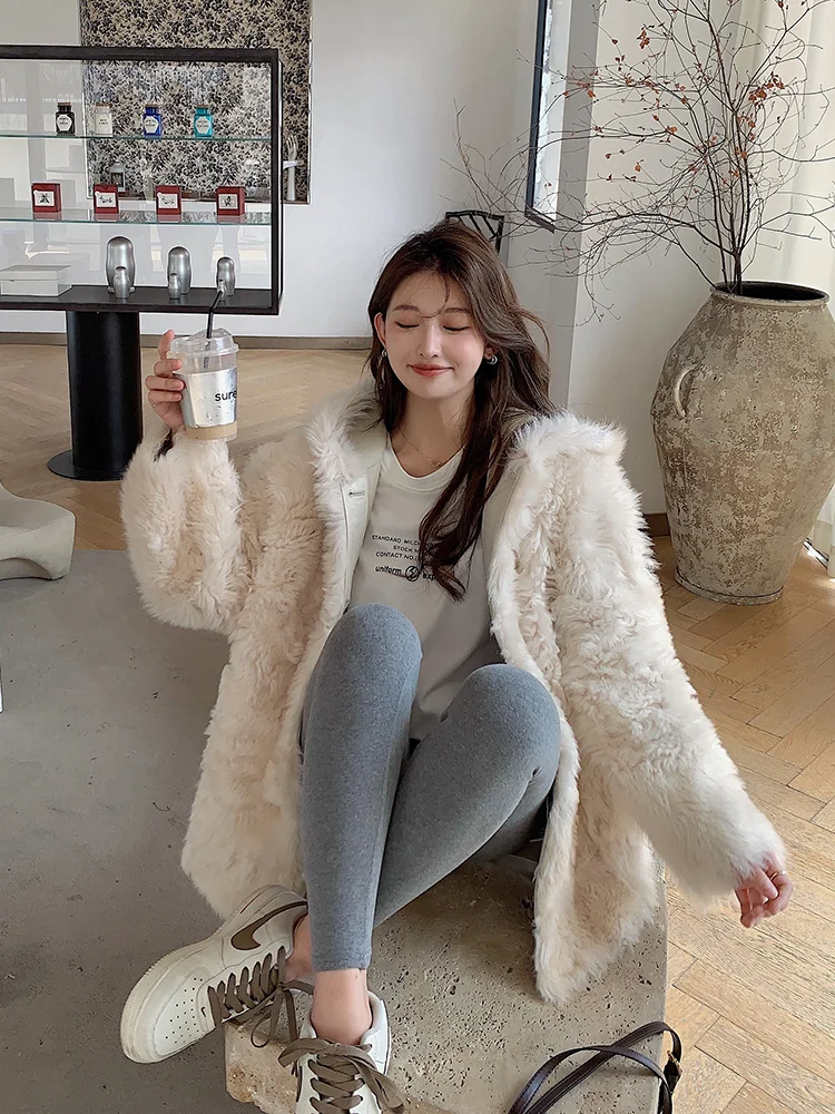 Hooded Leather Fur Coat Women's Pure White Thickened Warm Mid-Length Single-Breasted Wool Autumn and Winter Fashion Loose Casual