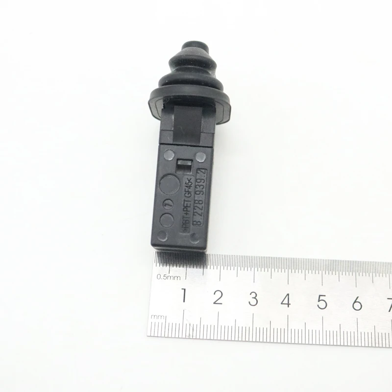 Fuel Tank Bounce Auxiliary Gas Door Lid Latch Ejector Switch For  