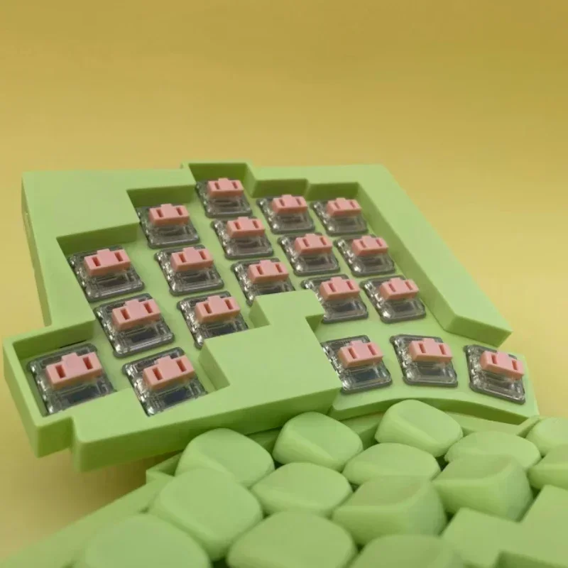 TOTEM Wireless Split Keyboard Low Profile Switch Use FDM