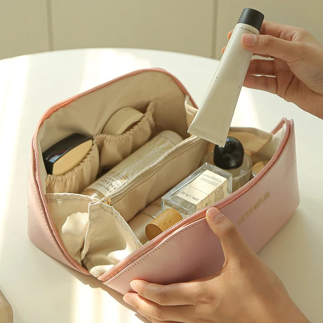 Stylish Makeup Organizer Bag Stylish Makeup Organizer Bag