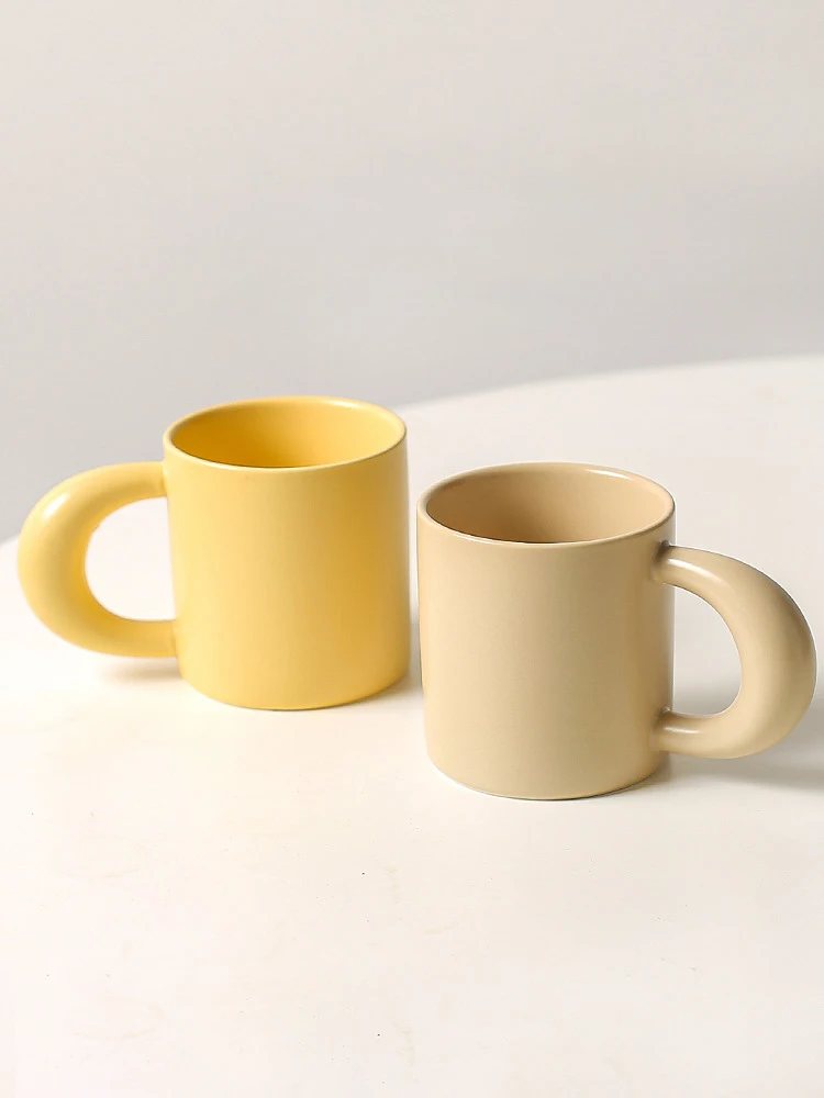 

Mug Ceramic Water Cup Household Niche Cup Girls High Appearance Level Couple Breakfast Coffee Cup