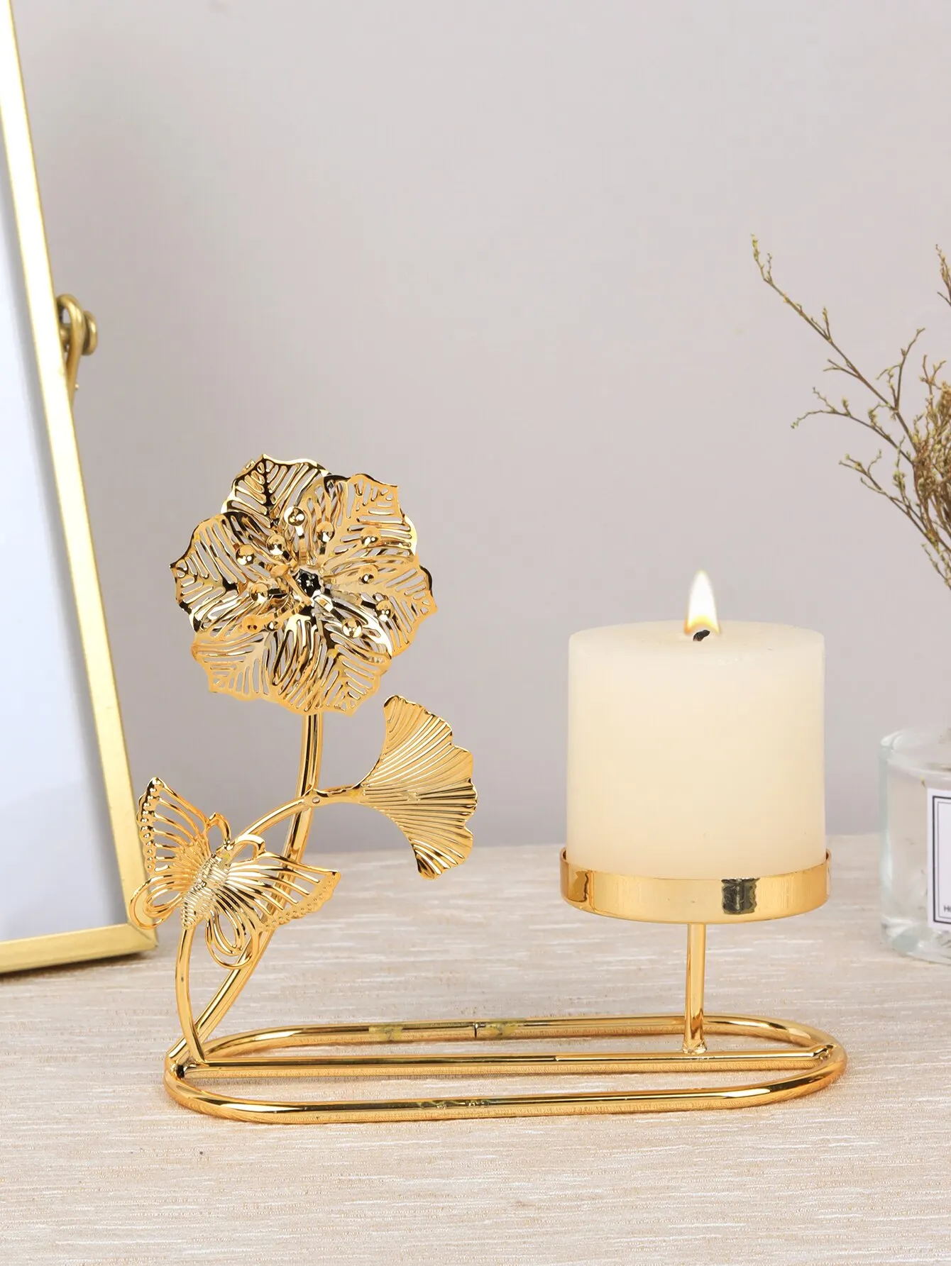 Nordic Gold Ginkgo Leaf Romantic Candle Dinner Table Decoration Candlestick Decorations Home Decoration Electroplating 1pc candle holders