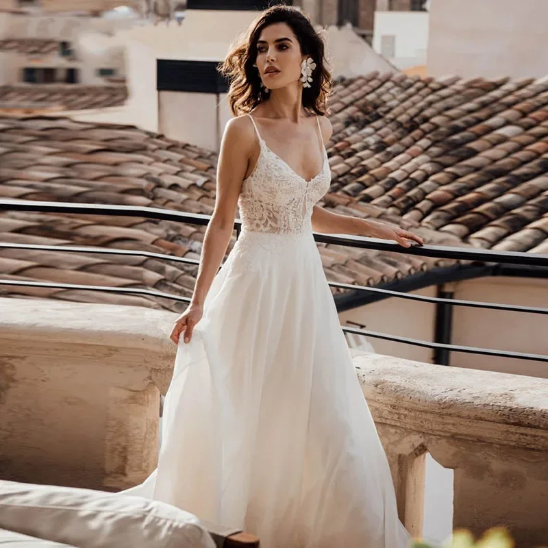 

Boho Sleeveless Spaghetti Straps Wedding Dresses 2024 V Neck Bridal Gowns A Line Chiffon Lace Appliques Ivory Robes De Mariage