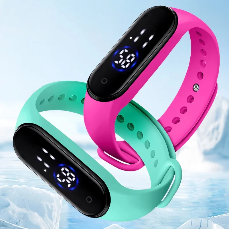 Children'sSports Smart Watch Outdoor Silicone Bracelet Electronic Watch Kids Bracelet Digital Watches 2