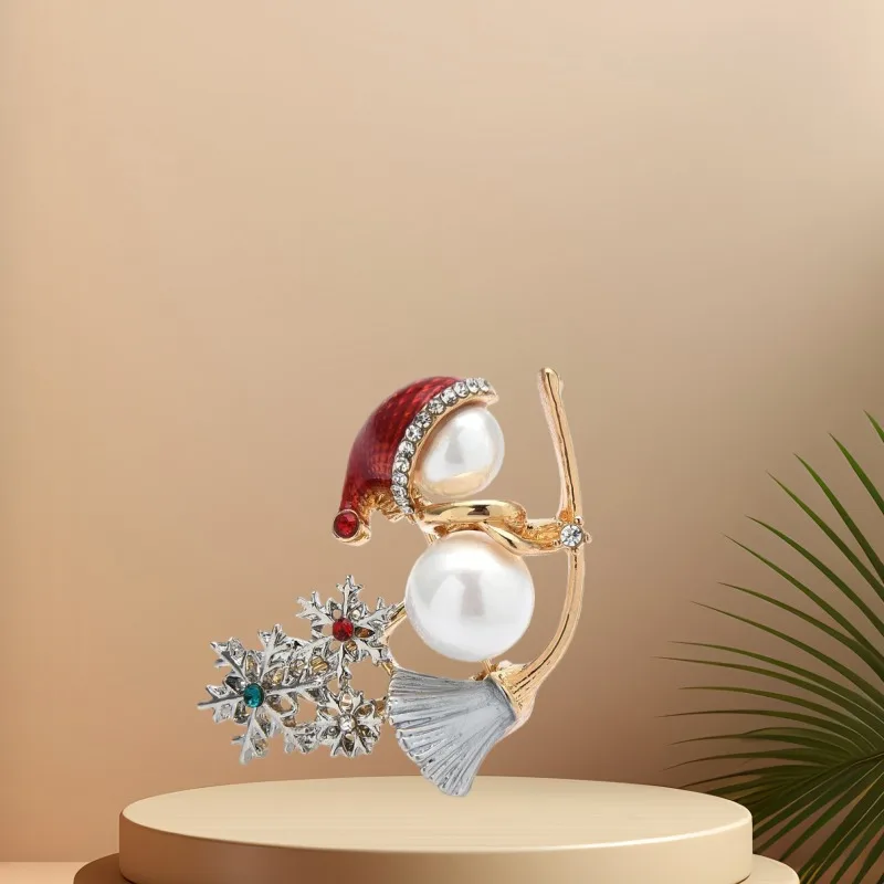 Brooch Imitation Pearl Christmas Snowman Rhinestone Gift Pin Suitable for Giving As A Birthday Gift To The Best Relatives