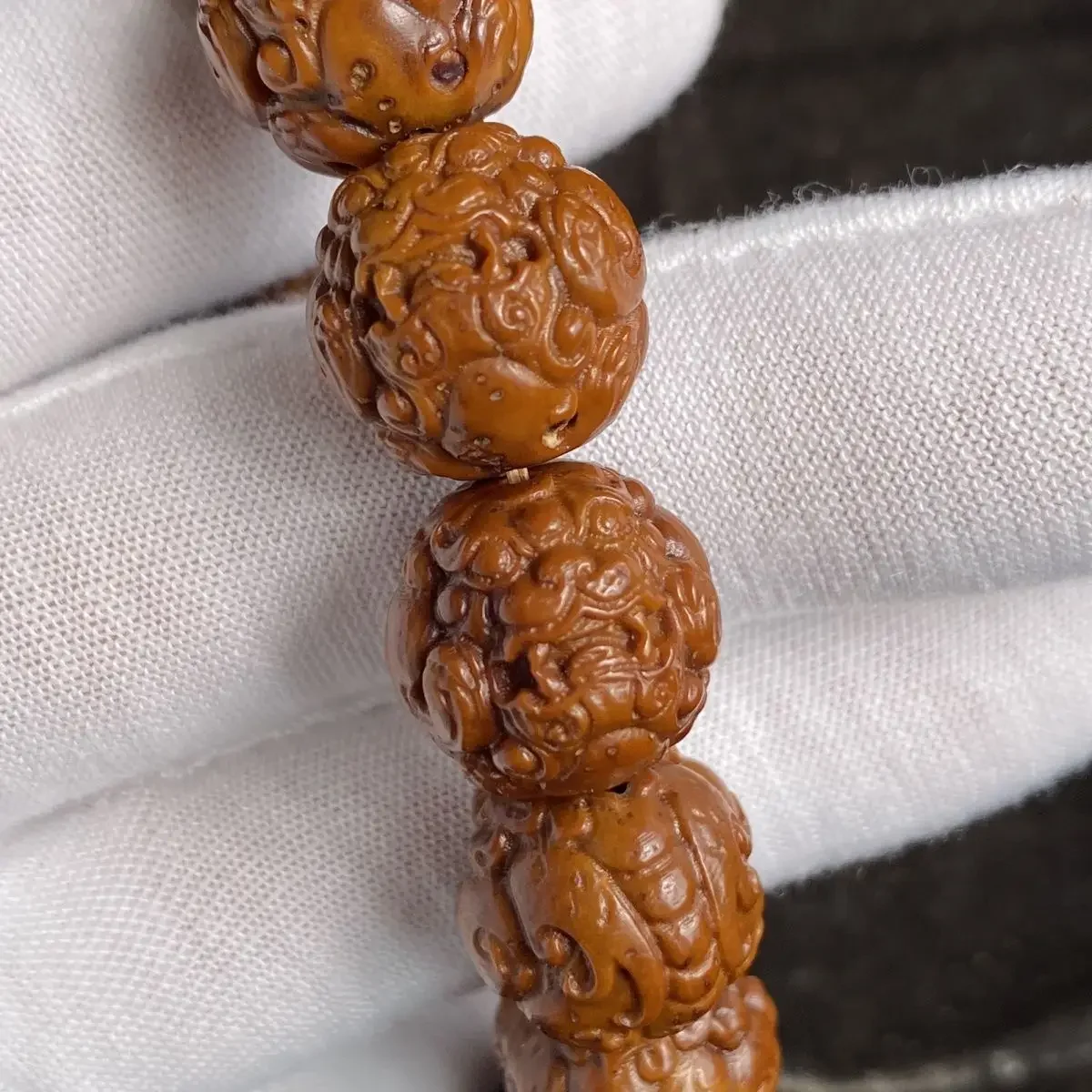 

Purple Golden Mouse Carving Brave Monkey Head Small Walnut Bracelet Men Women's Single Circle Hand-held Beads HandString Rosary