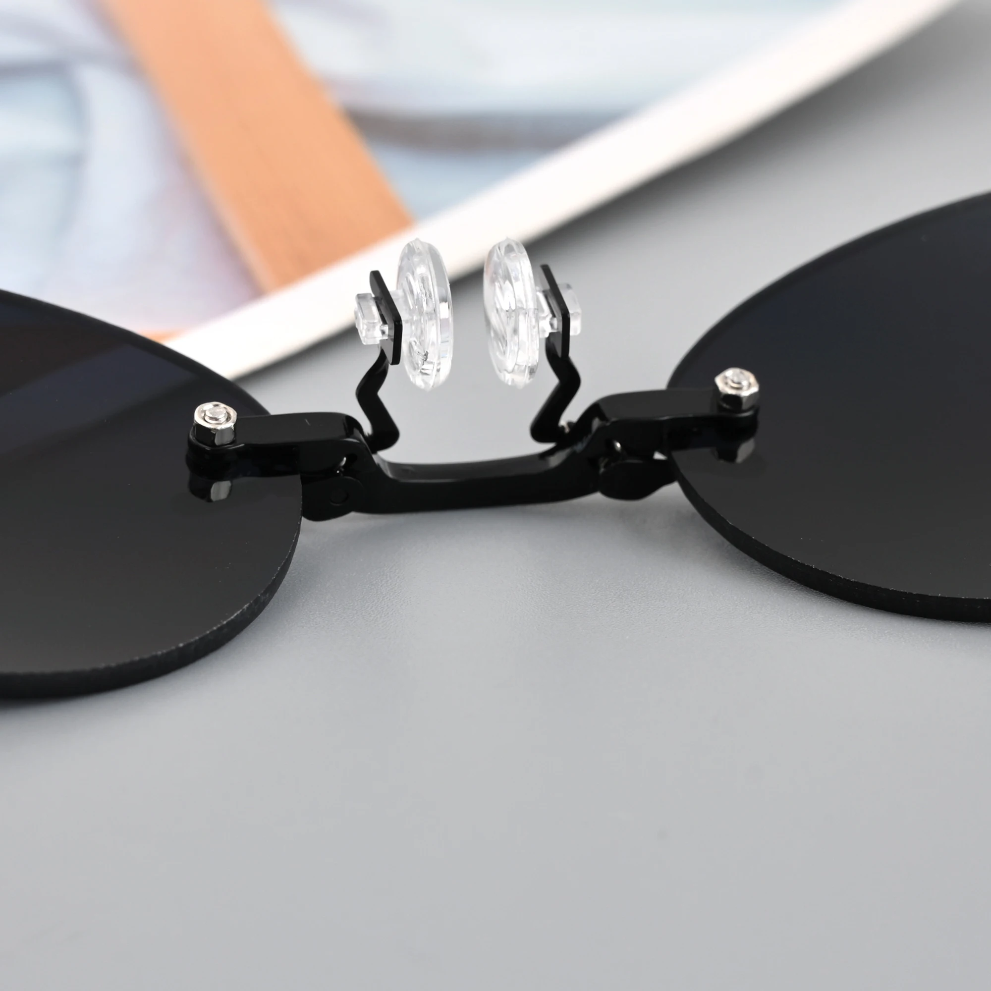 New Clip On Nose Glasses Round Rimless Matrix Morpheus Sunglasses Mini Frameless Vintage Men Eyeglasses UV400