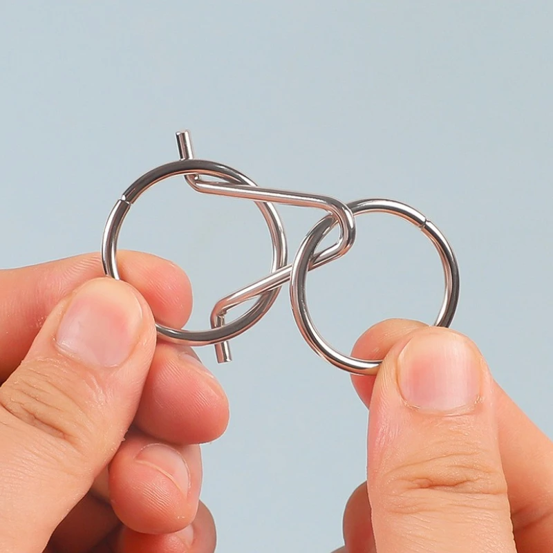 Nine link Metal Children's Puzzle Toy  Stress Reducing Intelligence Buckle 8-piece Set With Detachable Buckle Kids Gifts