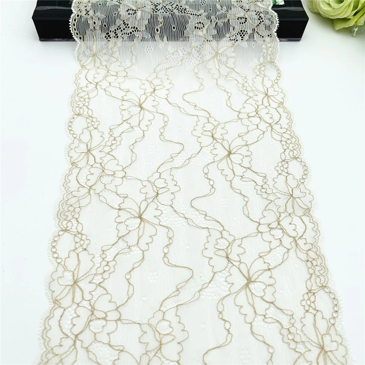 3y/lot Width 19cm Ivory Gold Elastic Stretch Lace Trim For Clothing Accessories Dress Sewing Applique Costume Lace Fabrics 2