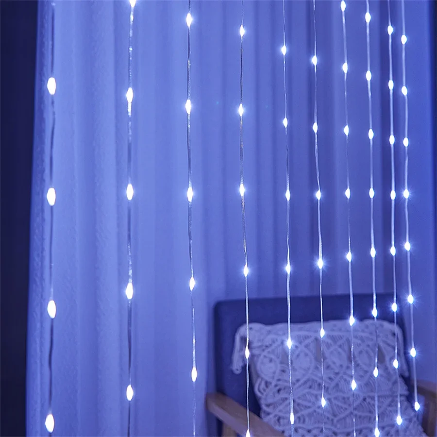 thumbnail image 1 of Cortina de luces LED tipo cascada para ventana, guirnalda de luces tipo lluvia de meteoritos, para bodas, Navidad, 3 x 2 m, 3 x 3 m, 1 of 5