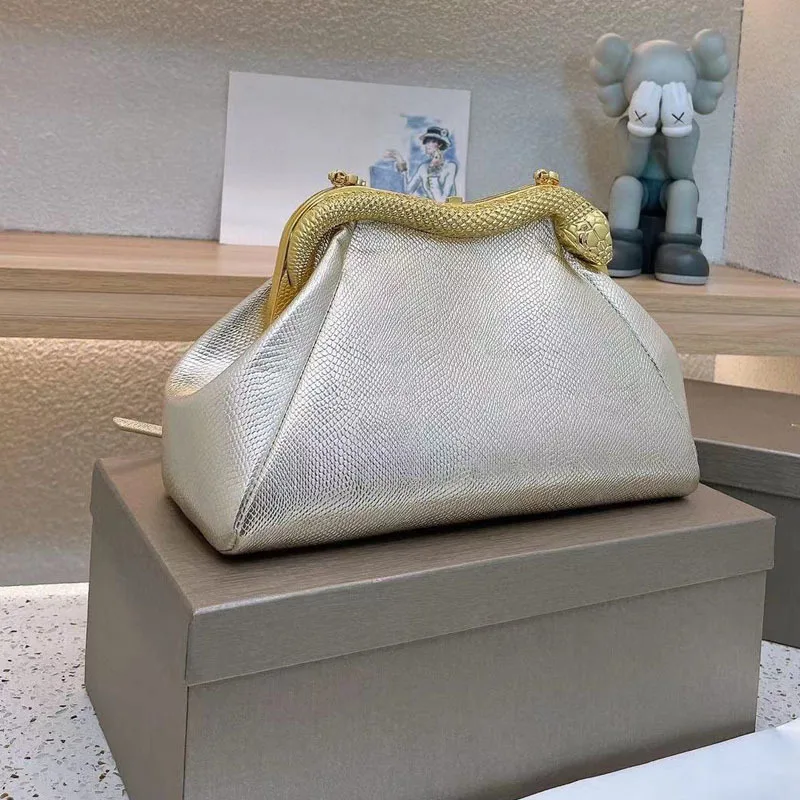 Luxury Brand Women's Shoulder Bag Crossbody Snake Head Button Clutche Y2k Chain Trendy Fashion Street Shooting Office Commuting