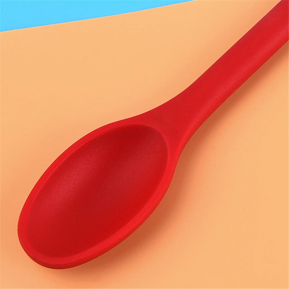 Silicone Spoon Integrated Design Kitchen Cooking Spoon Heat-resistant and Durable for Household Restaurant