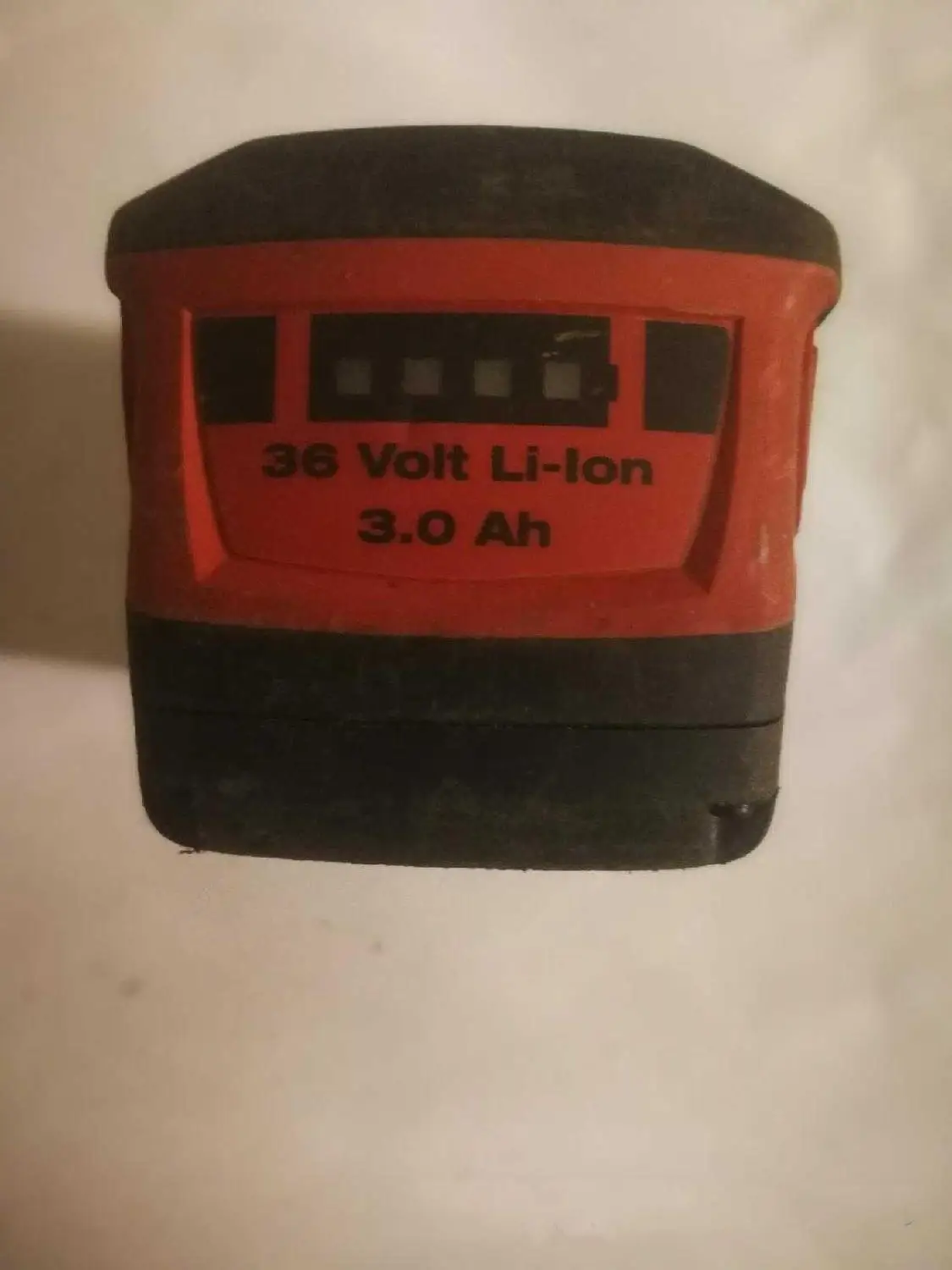 

HILTI 36V 3.0 A lithium battery. Electric Drill, Electric Plate Hand Battery (Used Products)