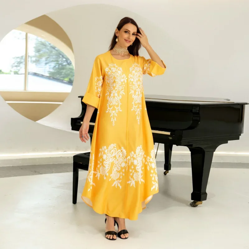 2023 Musulman Abayat Dress Fashion Rhinestones Bubble Beads Five-point Sleeve Abaya Femme Loose Dress for Europe and America