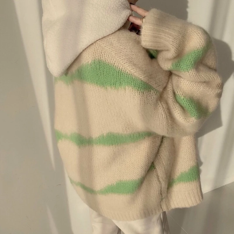 Autumn and Winter Fashion New V-neck Women's Long-sleeved Sweater Loose and Elegant Striped Contrasting Knitwear Office Top