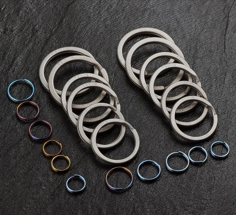 Fegve Titanium Key Rings for Keychain, Side-Pushing Key Chain Rings Split Keyring