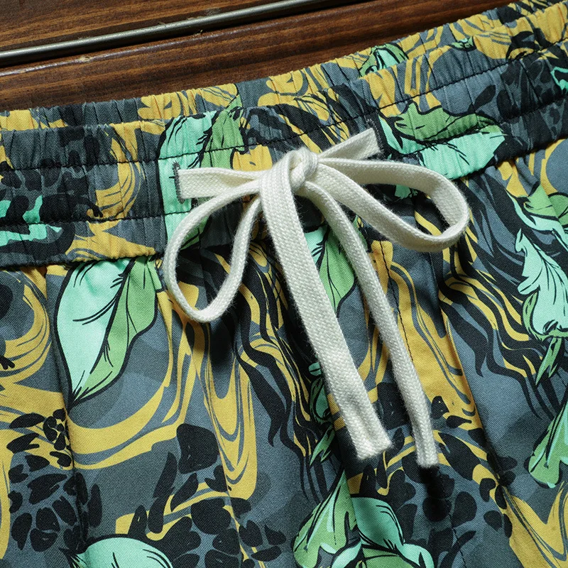 Summer Casual Beach Shorts Men2024New Elastic Versatile Fashionable Printed Loose Thin Breathable Shorts Outdoor Cropped Pants