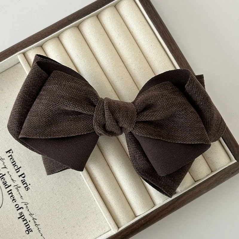 Vintage-Haarspange aus Stoff mit Schleife, große Krokodilklemme mit mehrlagigem Band, einfarbige Haarnadel für Damen und Teenager, Weihnachtsaccessoires – Detail 7