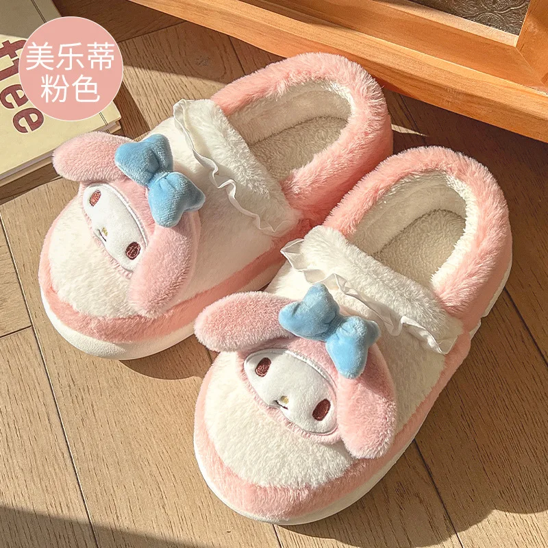 thumbnail image 1 of Lindas pantuflas de algodón de Sanrio Hellokitty Mymelody Cinnamoroll para el hogar, pantuflas de felpa cálidas con suela gruesa para interiores, regalo para niña, 1 of 5