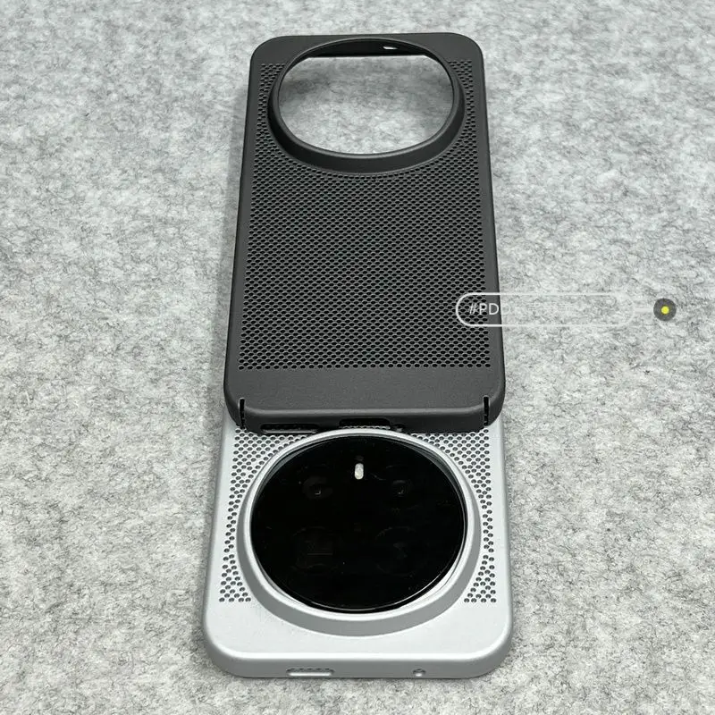 Enhanced Honeycomb Heat Dissipation Phone Case - Lightweight, Hard, Fingerprint-Resistant Bumper