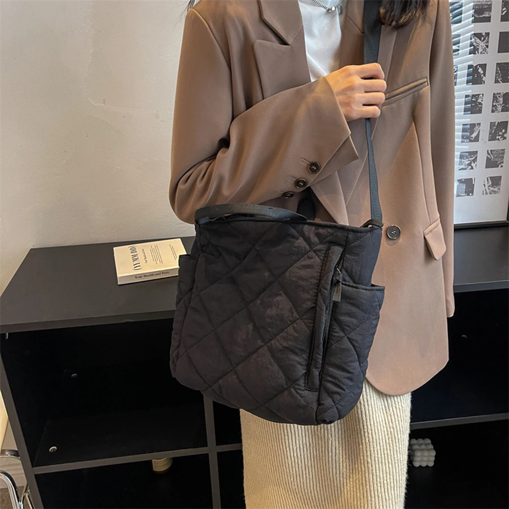 Autumn Winter Large Tote Bags for Women Shoulder Bag Fashion Cotton Quilted Shopping Bag New Causal Ladies Padded Totes Handbags